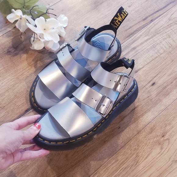 Dr. Martens Gryphon Gladiator Sandal NEW - Picture 3 of 9